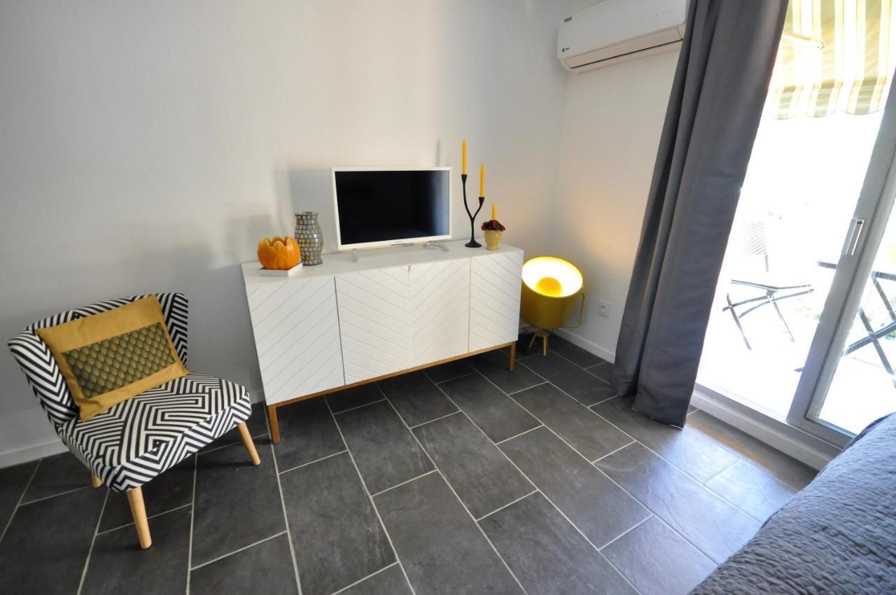 Appartement Des Fleurs Nizza Exterior foto