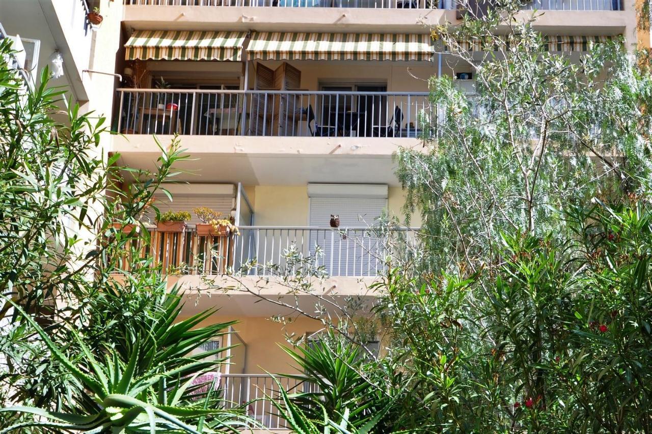 Appartement Des Fleurs Nizza Exterior foto